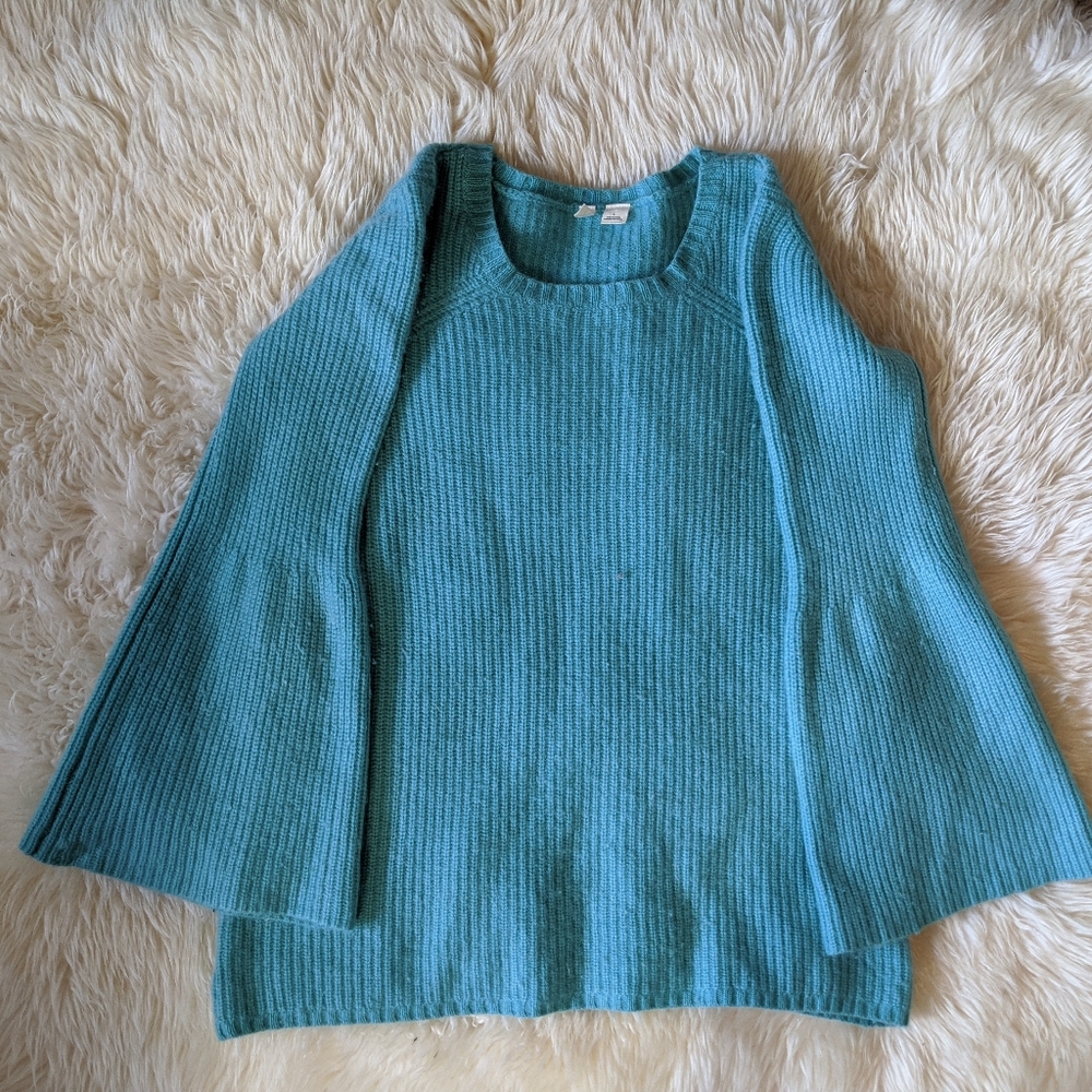 Anthropologie cashmere tunic with large sleeves